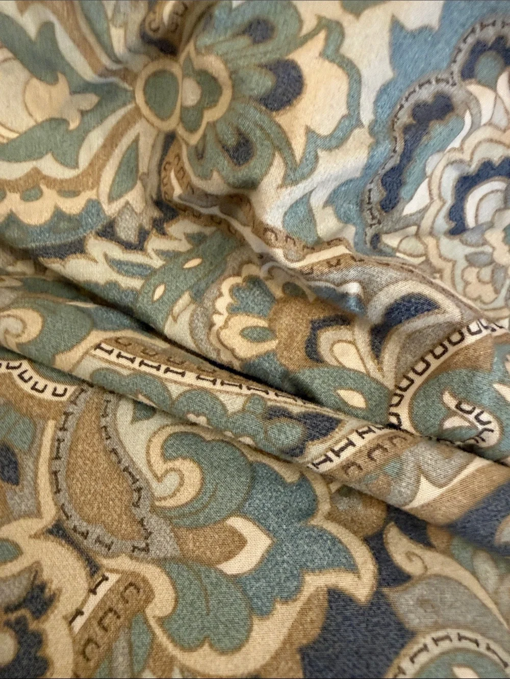 Pottery Barn Paisley Cotton Duvet Cover in Blue and Cream